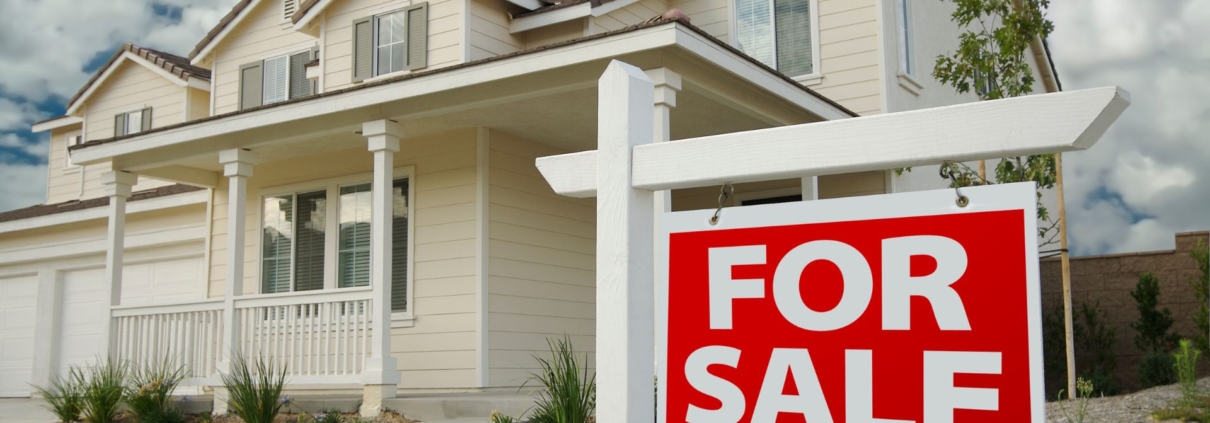 for sale sign in front of white house